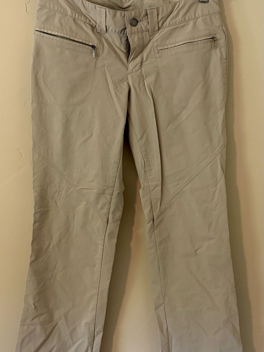 Women's Straight-Leg Outdoor Pants in Light Khaki